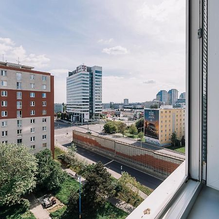 Cozy Apartment In Ruzinov Pressburg Exterior foto