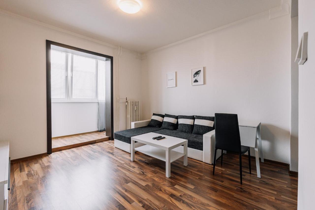 Cozy Apartment In Ruzinov Pressburg Exterior foto